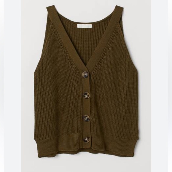 H&M Sweaters - H&M Knit Sweater Vest